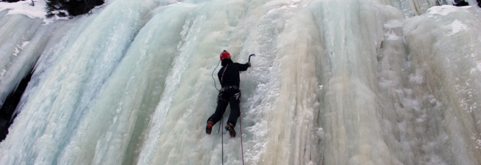 Isklatrekurs på Rjukan // Ice climbing course in R